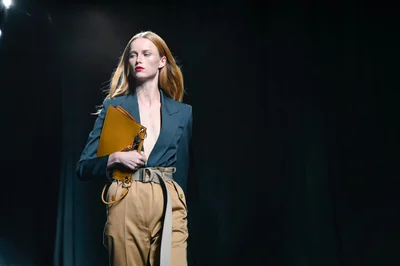 Look 7